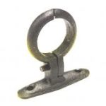 GM galvanised malleable screw on pipe clips 1